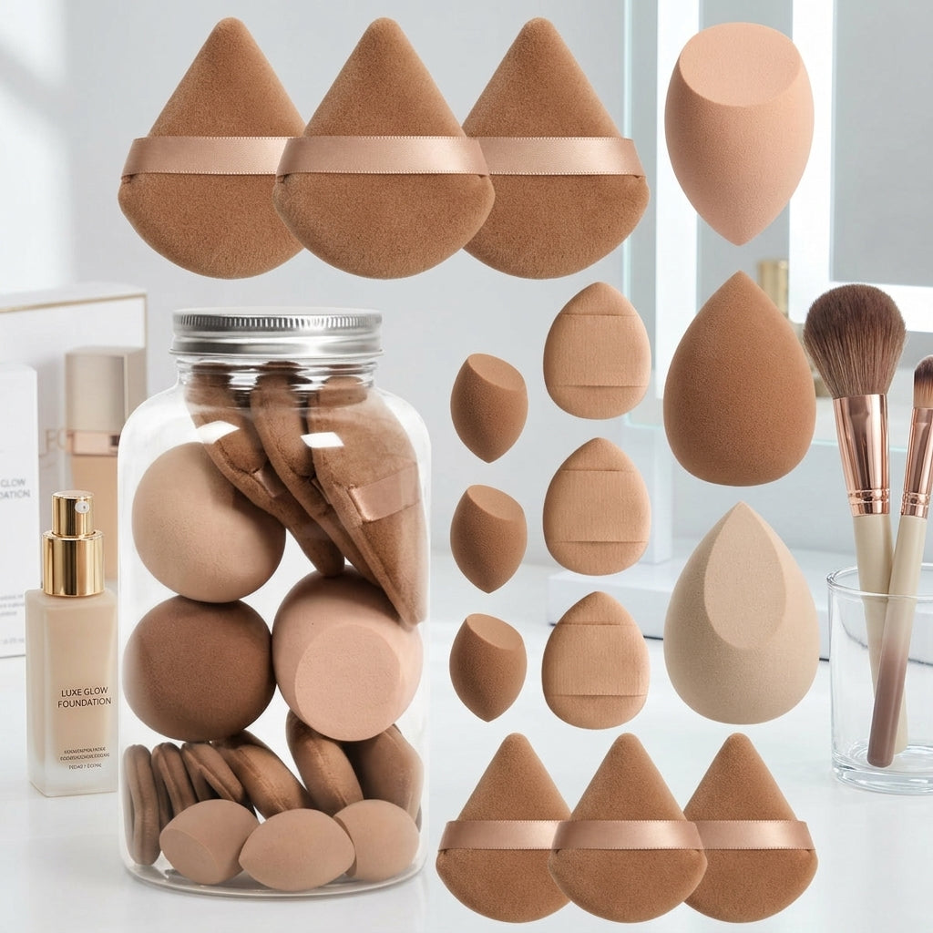 Make-up Schwaemmchen Set Braun auf Schminktisch mit Foundation