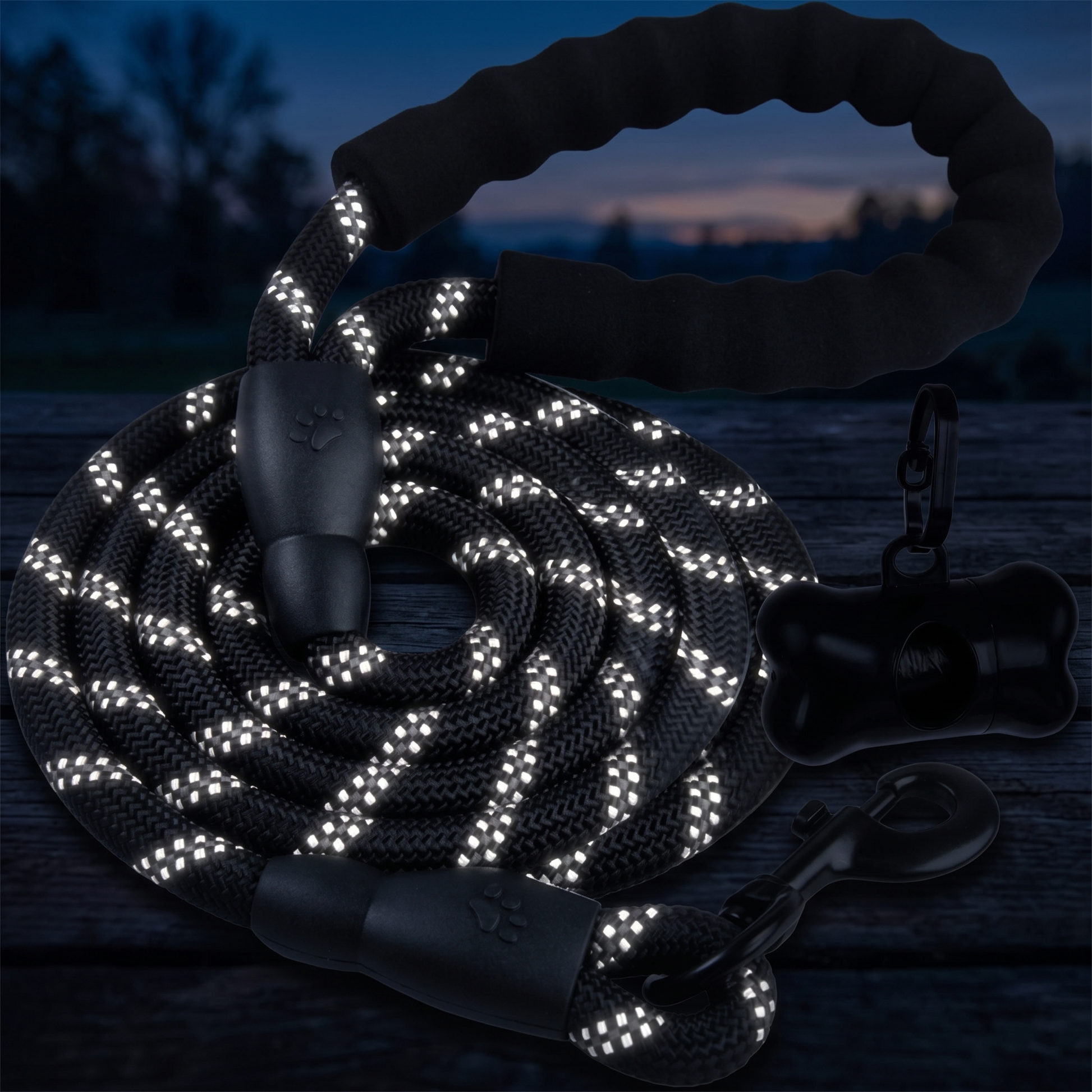 Reflektierende Fäden der Schleppleine leuchten bei Nacht